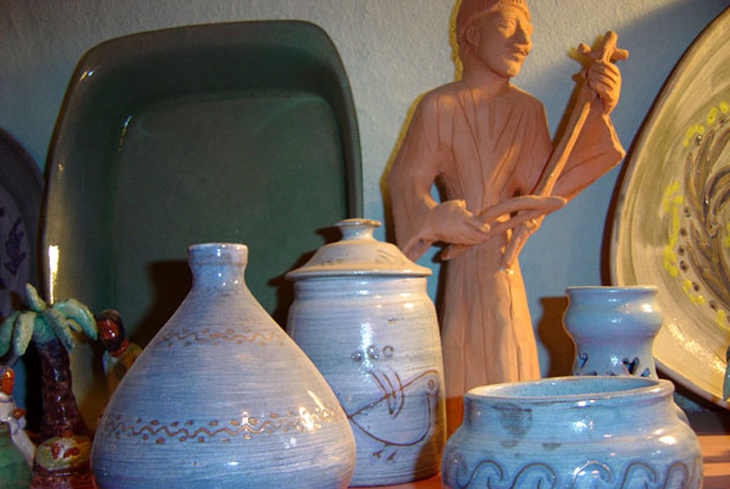 Egypt Luxor Garagos Hand Art_4008c_lg.jpg